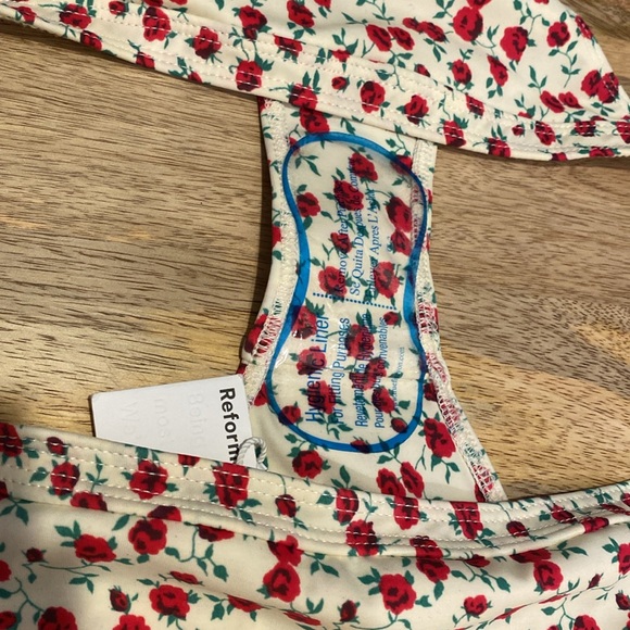 NEW Reformation Palms Bikini Bottoms in Amber (Red/Cream Floral), Size L (10) - Picture 10 of 10